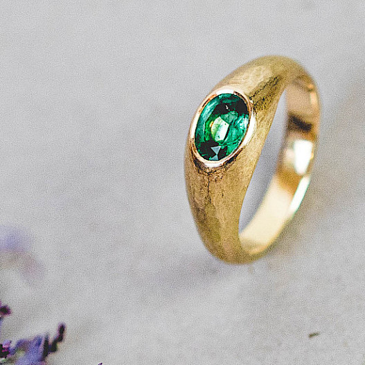 Smargdring Gelbgold 