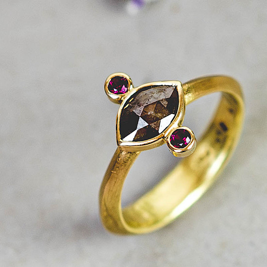 Ring Diamantrose Rubin 